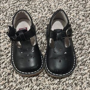 L'Amour Black Baby Walker Shoes Comfortable Durable Design